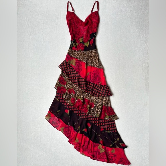 Vintage Victoria’s Secret Tier Rose Maxi Dress - Picture 4 of 12